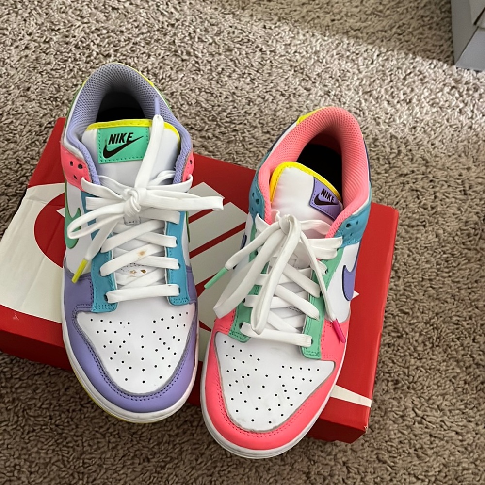 Women Nike dunks